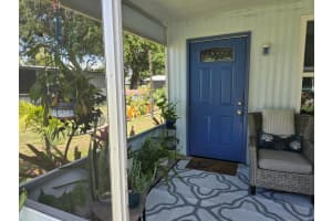 1061 Lake Circle, Okeechobee, FL 34974 Sold 06/25/25