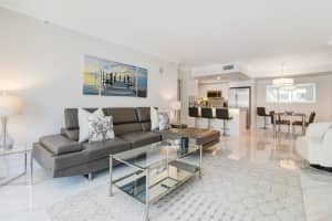 99 Se Mizner Boulevard 333, Boca Raton