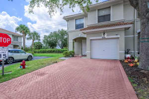6081 Seminole Gardens Circle, Riviera Beach