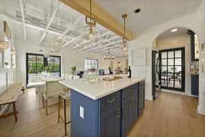 711 Sw 27th Way, Boynton Beach