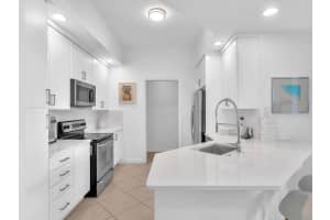 801 S Olive Avenue 1521, West Palm Beach, FL 33401 - MLS#R11088715