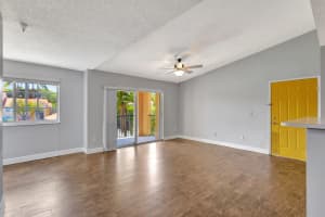 120 Yacht Club Way 208, Hypoluxo, FL 33462 Sold 06/09/25