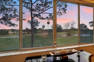 6698 10th Avenue N 320, Lake Worth