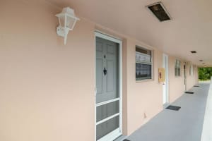 18081 SE Country Club Drive 8, Jupiter, FL 33469 Sold 07/18/25