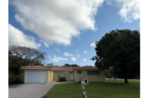 1401 Shore Drive, Lake Clarke Shores, FL 33406 Sold 08/26/25