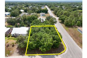 10375 79th Street, Vero Beach, FL 32967 Sold 02/24/26