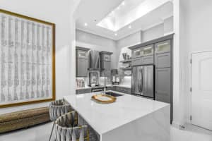 701 S Olive Avenue 503, West Palm Beach, FL 33401 - MLS#R11088932