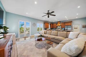 500 Sunrise Way, Juno Beach, FL 33408 - MLS#R11088976