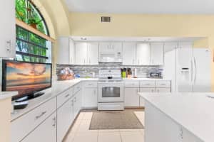 8033 Aberdeen Drive 102, Boynton Beach, FL 33472 - MLS#R11088978