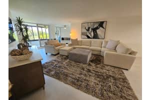 1357 NE Ocean Boulevard 104, Stuart, FL 34996 - MLS#R11089005