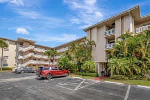 2669 S Garden Drive S 401, Lake Worth, FL 33461 - MLS#R11089085