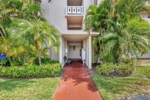 2669 S Garden Drive S 401, Lake Worth, FL 33461 - MLS#R11089085