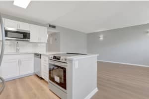 296 Fanshaw H, Boca Raton, FL 33434 - MLS#R11089093