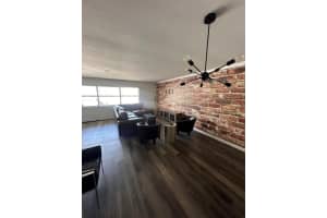 356 SE Prima Vista Boulevard, Port Saint Lucie, FL 34983 Sold 07/22/25