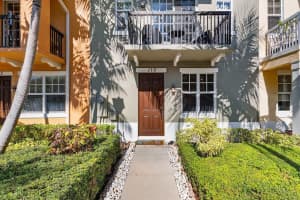 110 SW 1st Avenue, Delray Beach, FL 33444 - MLS#R11089141