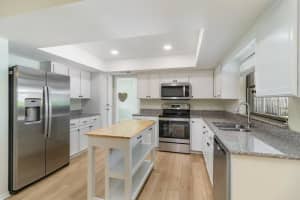660 S Hedgecock Square, Satellite Beach, FL 32937 - MLS#R11089147