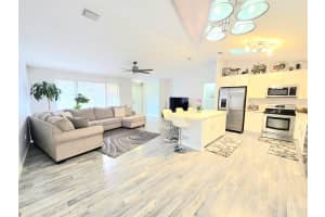 749 SE Atlantus Avenue, Port Saint Lucie, FL 34983 - MLS#R11089166