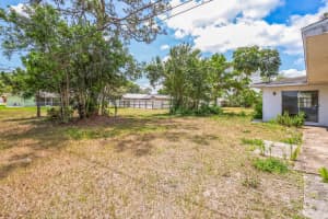 434 SE Tranquilla Avenue, Port Saint Lucie, FL 34983 Sold 07/18/25