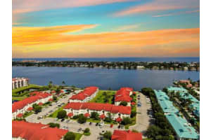 105 Half Moon Circle B1, Hypoluxo, FL 33462 - MLS#R11089187