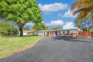 825 Northern Drive, Lake Park, FL 33403 Sold 07/31/25