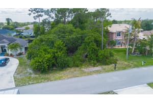 1458 SW Hackensack Avenue, Port Saint Lucie, FL 34953 Sold 07/08/25