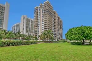 3400 N Ocean Drive 101, Singer Island