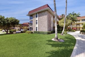 5540 Tamberlane Circle 121, Palm Beach Gardens