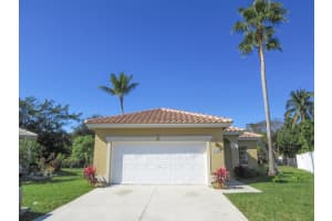 4513 Sw 13th Street, Deerfield Beach