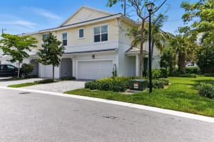 622 Parsons Way, Deerfield Beach, FL 33442 - MLS#R11089275