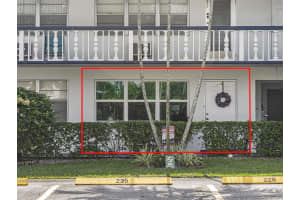 226 Northampton L 226, West Palm Beach, FL 33417 Sold 08/04/25