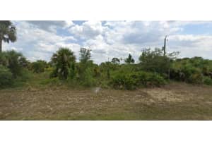 3339 Clearview Circle, Labelle, FL 33935 Sold 06/09/25