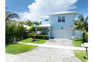 8923 SE Ceres Street, Hobe Sound, FL 33455 Sold 11/18/25