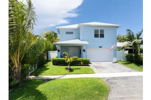 8923 SE Ceres Street, Hobe Sound, FL 33455 Sold 11/18/25