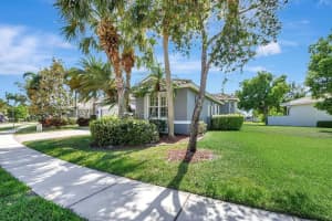 6579 Pavone Street, Lake Worth, FL 33467 - MLS#R11089354