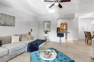 1124 NW 13th Street 208, Boca Raton, FL 33486 - MLS#R11089366
