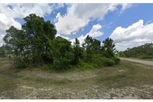 6038 Kumquat Circle, Labelle, FL 33935 Sold 05/28/25