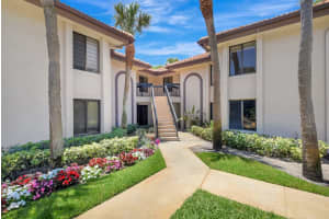 5151 W Club Circle 205, Boca Raton