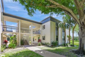 225 SE 10th Street 9d, Deerfield Beach, FL 33441 Sold 07/15/25