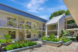 225 SE 10th Street 9d, Deerfield Beach, FL 33441 Sold 07/15/25