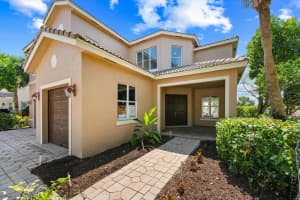 1317 Beacon Circle, Wellington, FL 33414 Sold 09/18/25