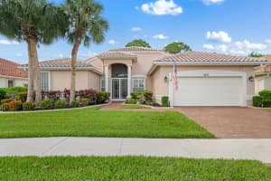 499 NW Blue Lake Drive, Port Saint Lucie, FL 34986 - MLS#R11089441