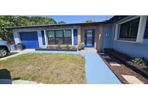 221 Riomar Drive, Port Saint Lucie