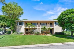 4 Stratford Drive B, Boynton Beach