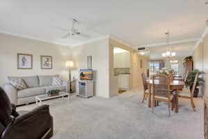 432 Grantham B, Deerfield Beach, FL 33442 - MLS#R11089520