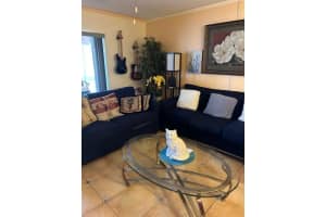 2687 N Garden Drive 204, Lake Worth, FL 33461 - MLS#R11089529