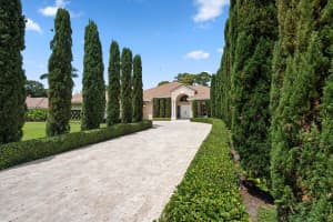 1697 Mayacoo Lakes Boulevard, West Palm Beach, FL 33411 - MLS#R11089564