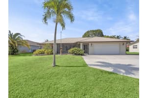 1134 SE Mendavia Avenue, Port Saint Lucie, FL 34952 Sold 12/04/25