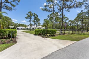 14819 Broken Arrow Place, Palm Beach Gardens, FL 33418 - MLS#R11089620