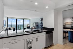3000 N Ocean Drive 25e, Singer Island, FL 33404 - MLS#R11089694