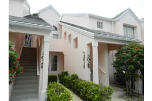 301 Muirfield Court 301e, Jupiter